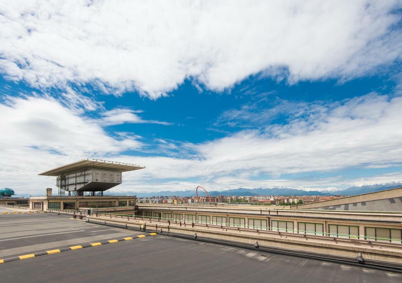 ホテルCamplus Guest Lingotto Casa Per Ferie トリノ エクステリア 写真